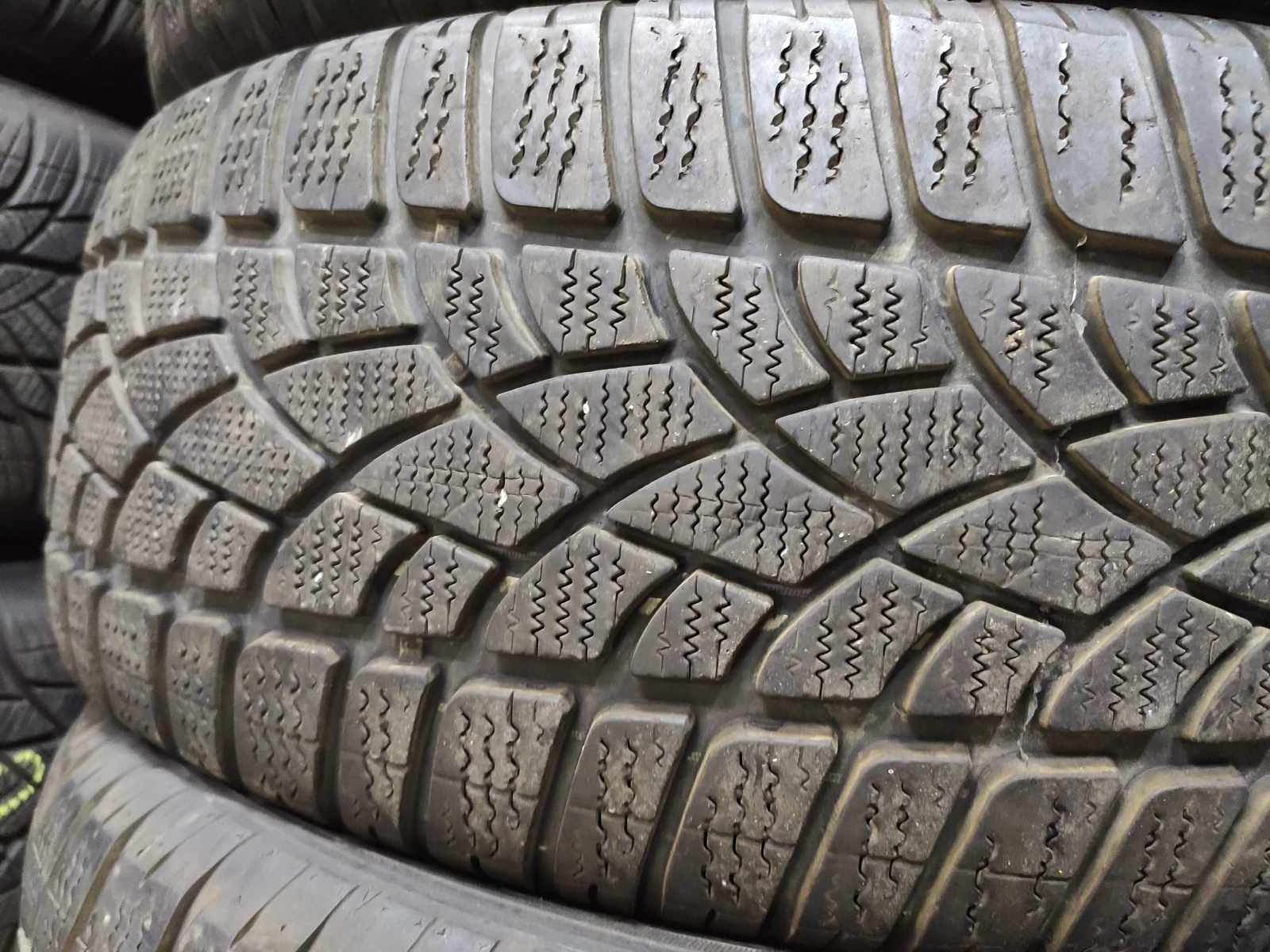 ���� 235/55R18 | Mobile.bg � ����������� 3