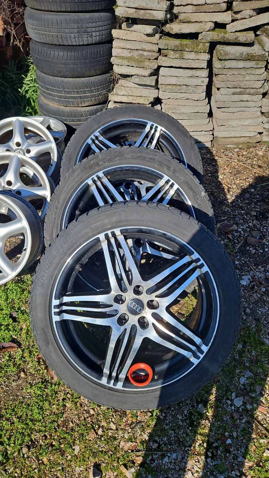 ���� � ������ 225/40R19 | Mobile.bg � ����������� 1