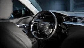 Audi E-Tron 50 Quattro, снимка 5