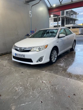 Toyota Camry ХLE, снимка 2