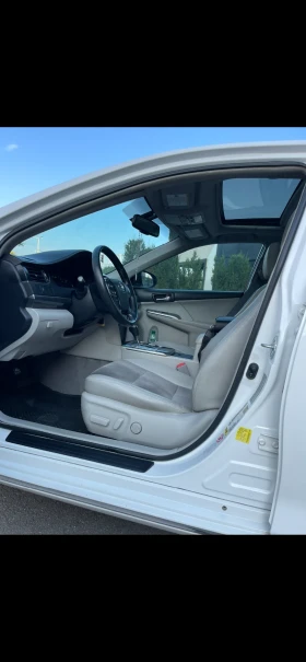 Toyota Camry ХLE, снимка 8
