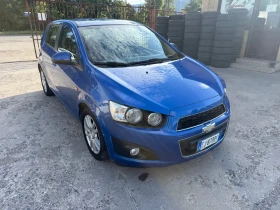 Chevrolet Aveo 1.4i ГАЗ Автоматик, снимка 2