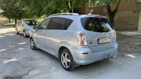 Toyota Corolla verso, снимка 3