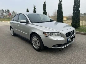 Volvo S40 1.6, 109к.с., снимка 1