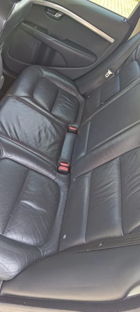 Volvo V70  Volvo V70 D5 Momentum | Mobile.bg    16