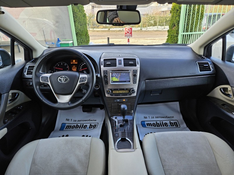 Toyota Avensis Avtomatik camera, снимка 12 - Автомобили и джипове - 43212318