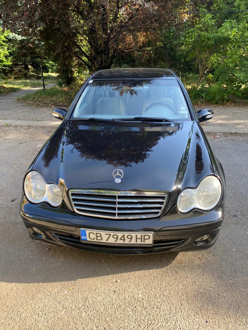 Mercedes-Benz C 180, снимка 1 - Автомобили и джипове - 46353791