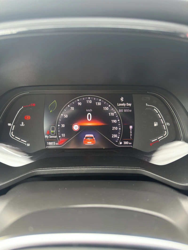 Renault Clio, снимка 13 - Автомобили и джипове - 49061599