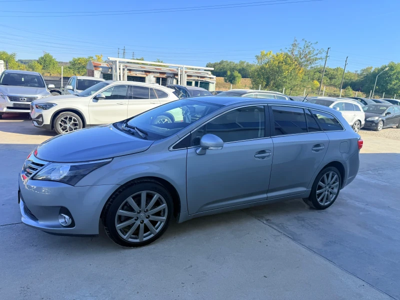 Toyota Avensis 2.2D4D 150k.c* Navi* Kamera* Nova* UNIKAT* , снимка 4 - Автомобили и джипове - 51825419