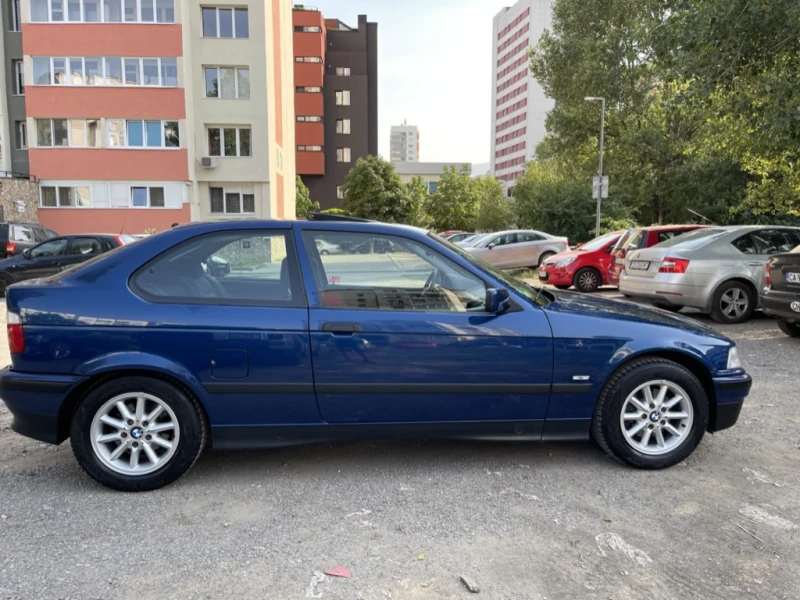 BMW 316 316i Compact УНИКАТ! 1 СОБСТВЕНИК! СЕРВИЗНА КНИЖКА, снимка 5 - Автомобили и джипове - 52261489