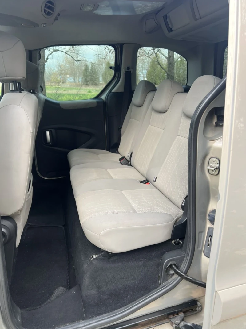 Peugeot Partner Tepee 1.6 109hp, снимка 7 - Автомобили и джипове - 52668636