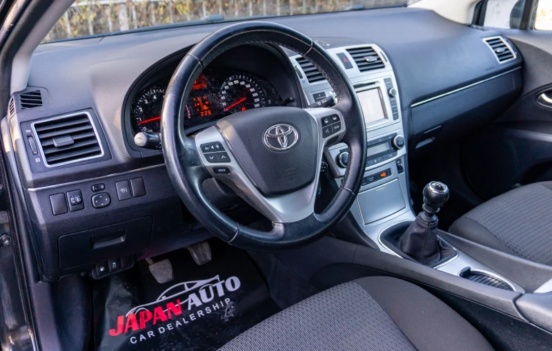 Toyota Avensis 1.8i 147HP | С Гаранция! , снимка 7 - Автомобили и джипове - 52888326