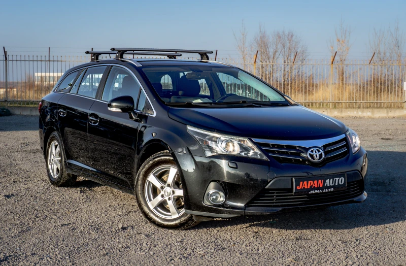 Toyota Avensis 1.8i 147HP | С Гаранция! , снимка 3 - Автомобили и джипове - 52888326