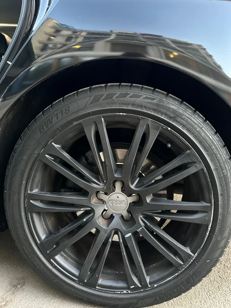 Audi A8, снимка 15 - Автомобили и джипове - 52890986