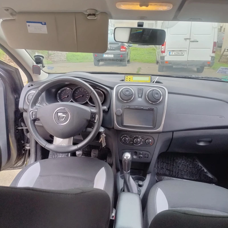 Dacia Sandero 1000 Stepway, снимка 8 - Автомобили и джипове - 53119886