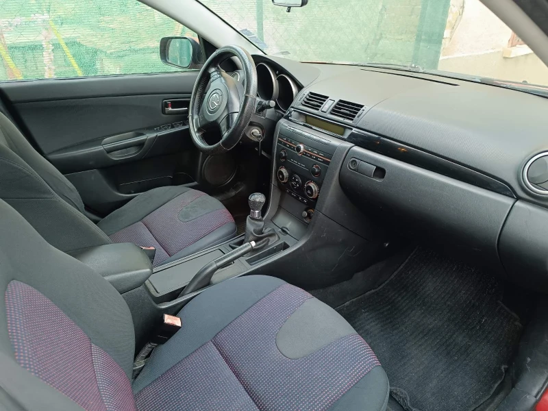 Mazda 3, снимка 5 - Автомобили и джипове - 53134304