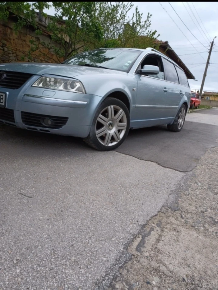 VW Passat 1.9, снимка 9 - Автомобили и джипове - 54246312