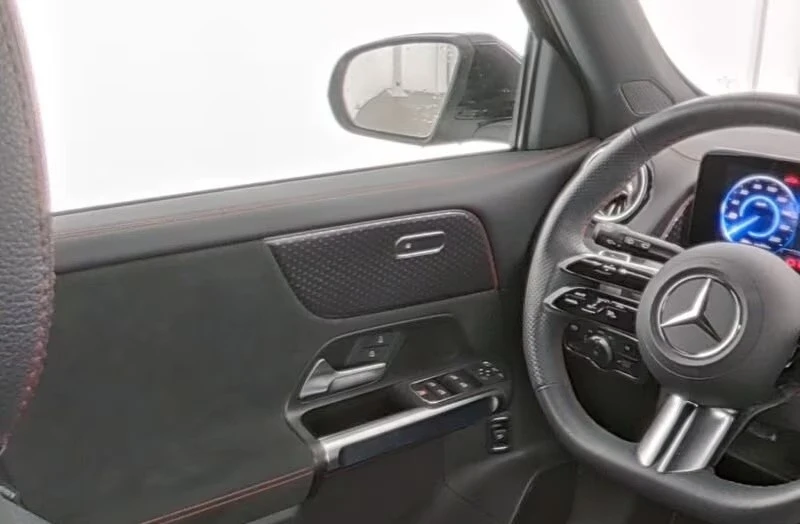 Mercedes-Benz EQB 250 AMG-LINE CAMERA ADVANCED-PAKET , снимка 3 - Автомобили и джипове - 54973264