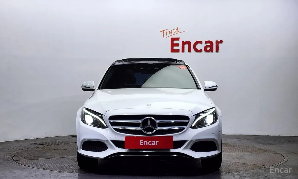 Mercedes-Benz C 220 C-Class W205 C220 d 4MATIC Estate - изображение 3
