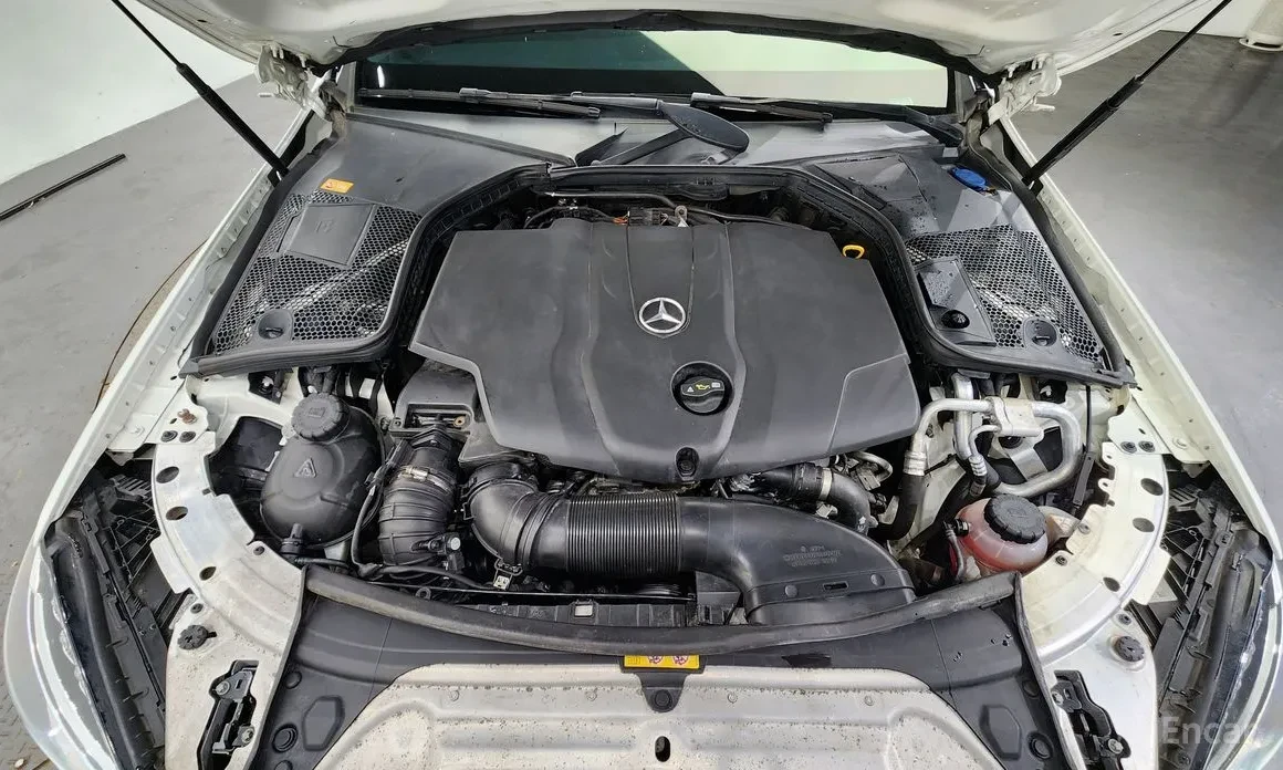 Mercedes-Benz C 220 C-Class W205 C220 d 4MATIC Estate - изображение 6