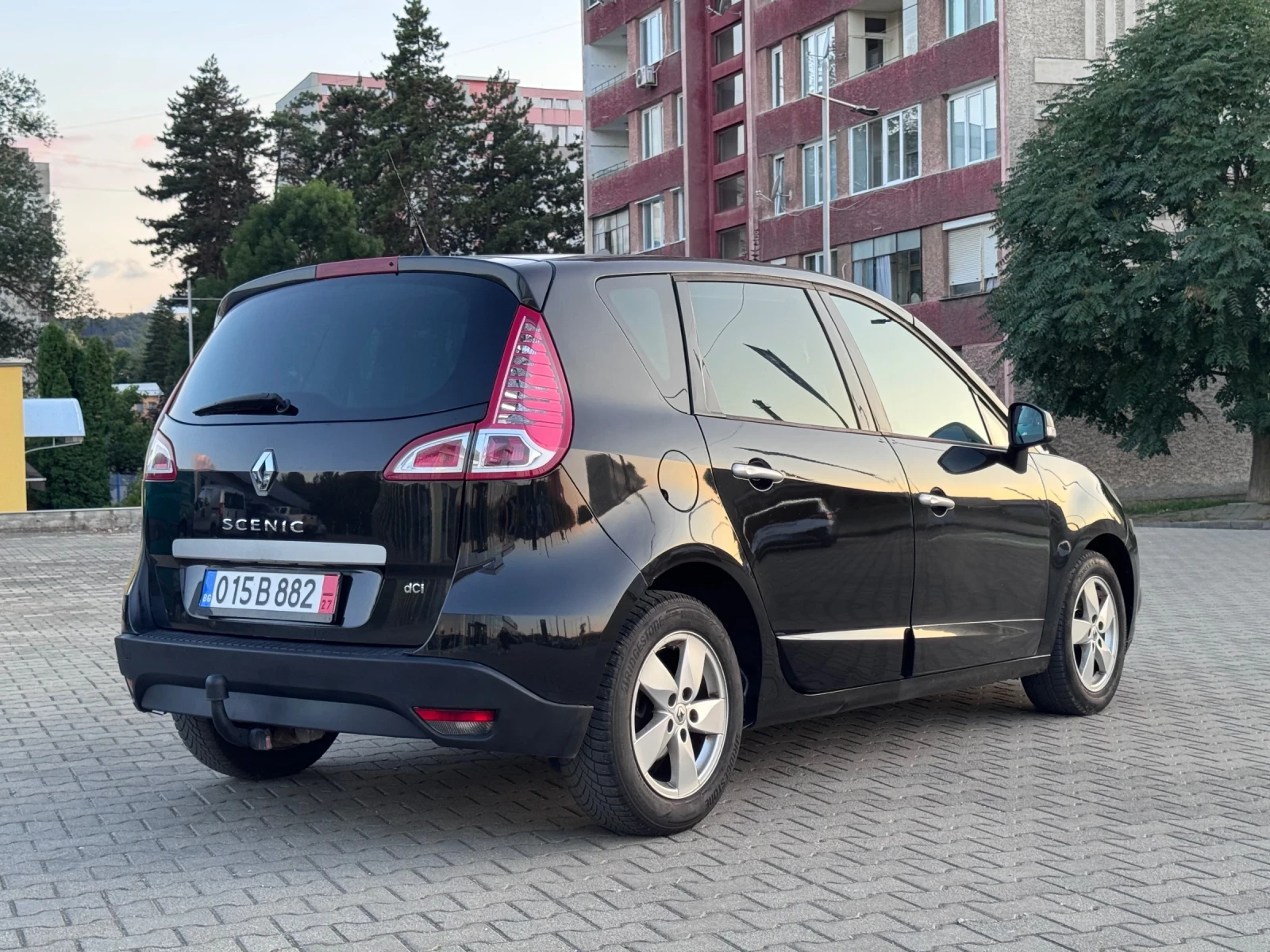 Renault Scenic 1.5 DCI110kc - изображение 4