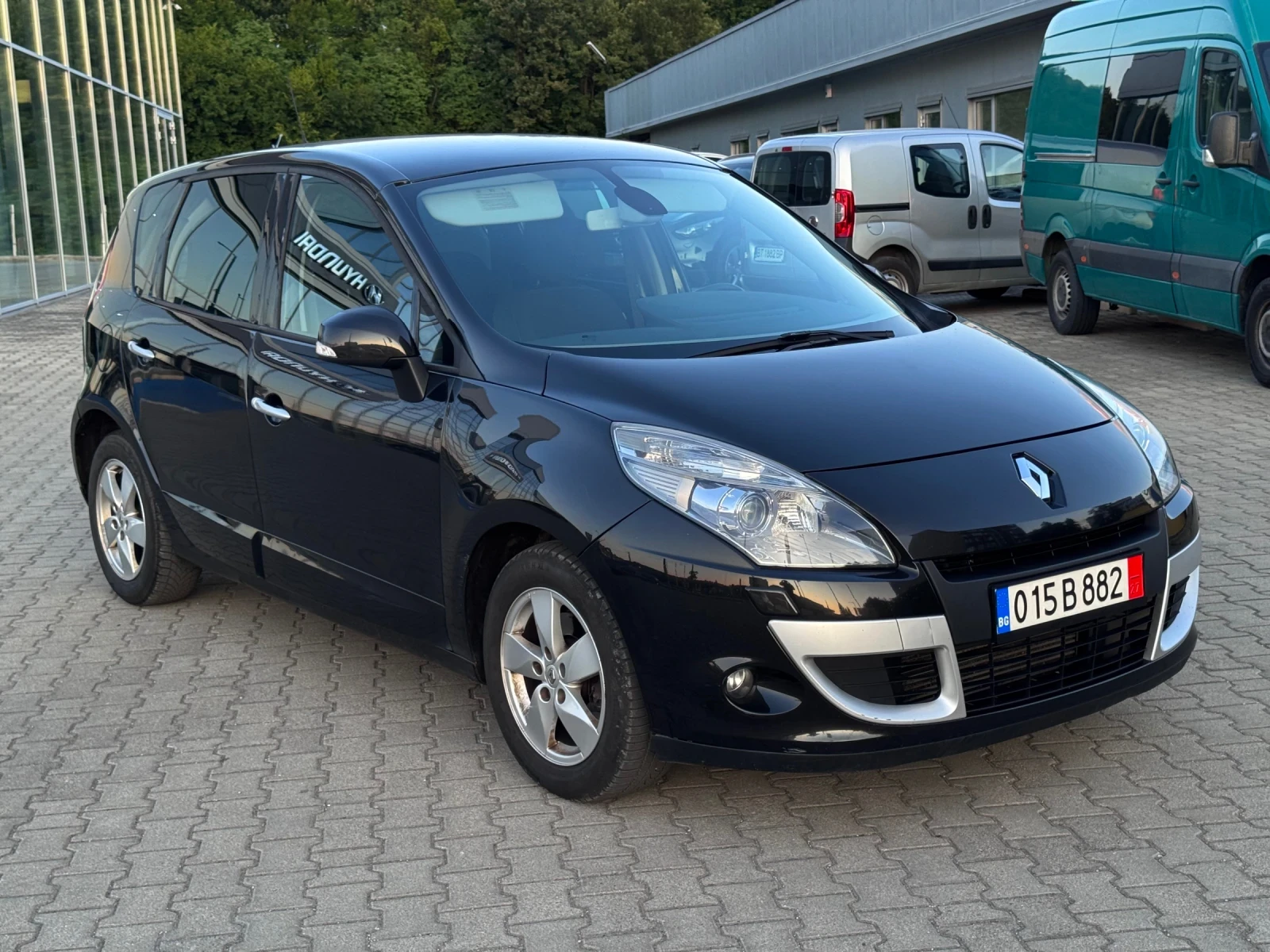 Renault Scenic 1.5 DCI110kc - изображение 2