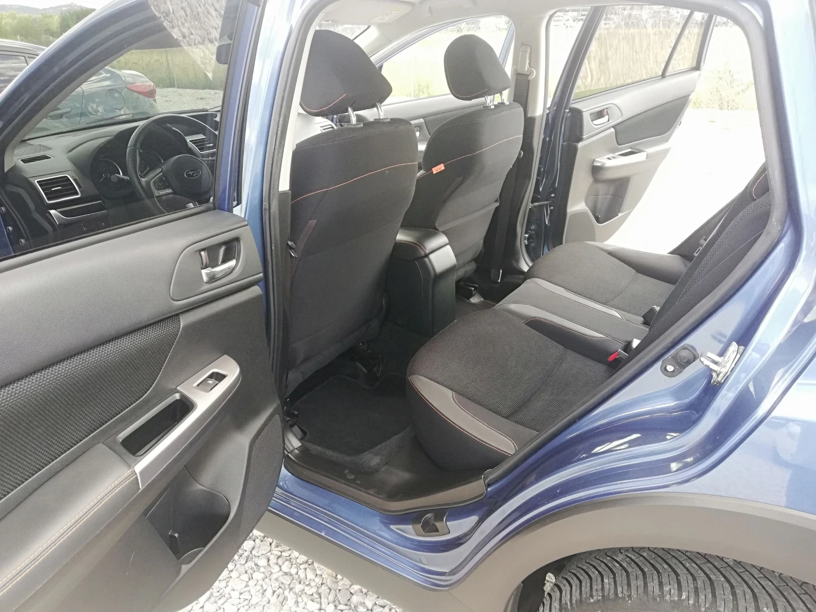 Subaru XV 2.0D 4X4 ITALIA - изображение 10