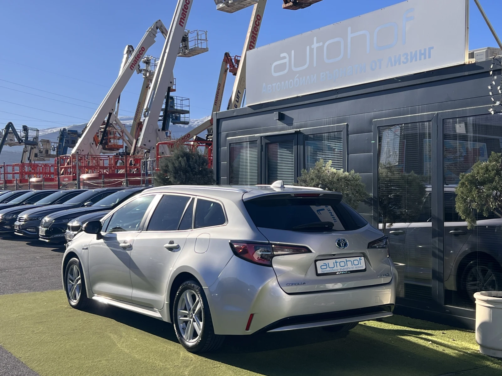 Toyota Corolla EXECUTIVE/1.8/HYBRID/122к.с./AT/Гаранция - изображение 3