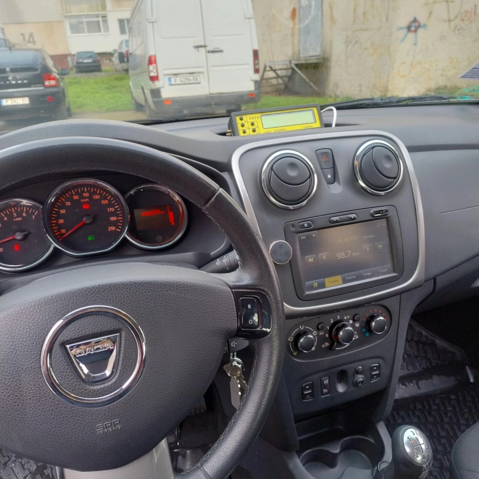 Dacia Sandero 1000 Stepway - изображение 7