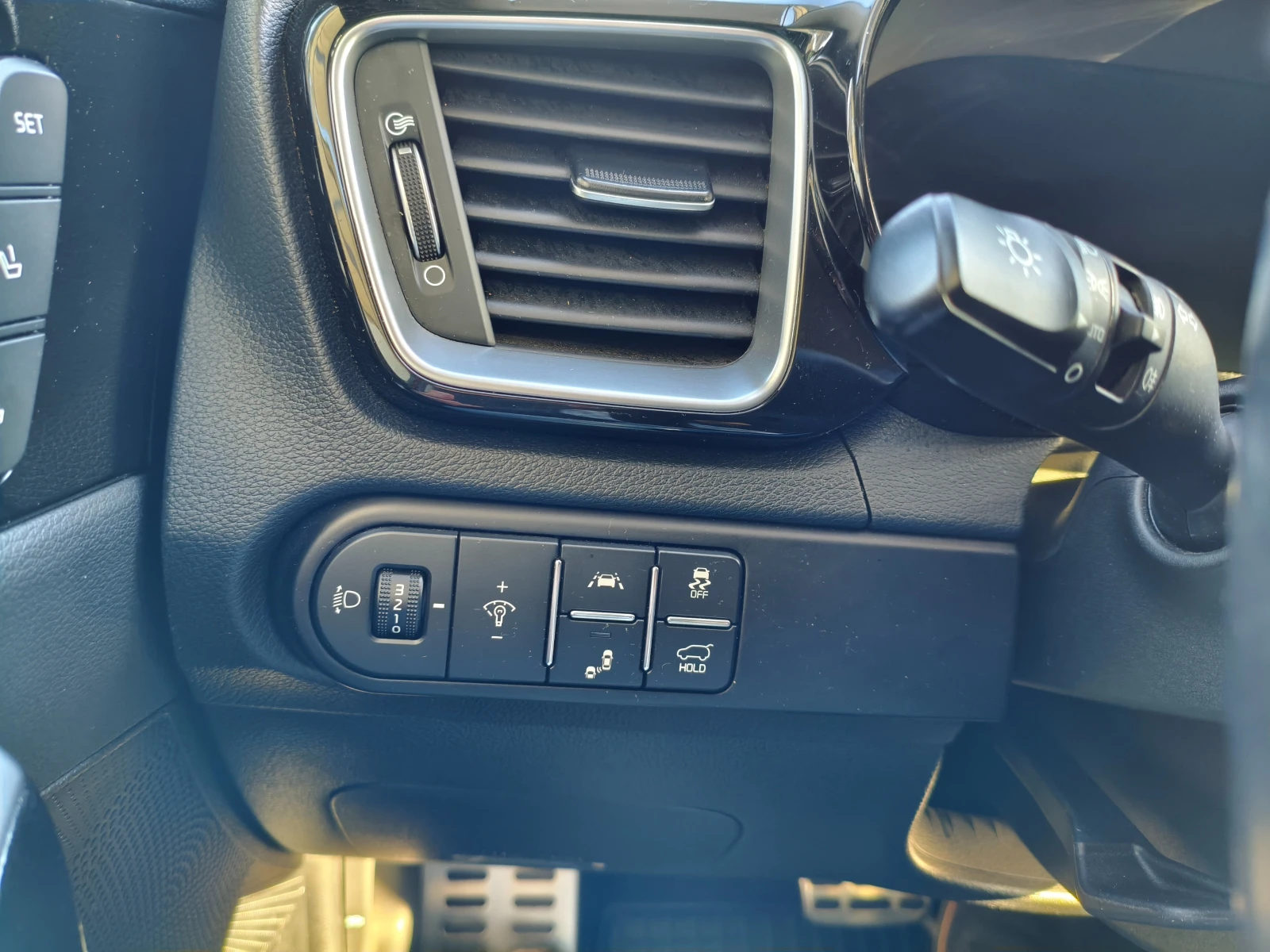 Kia XCeed, снимка 15 - Автомобили и джипове - 53796796