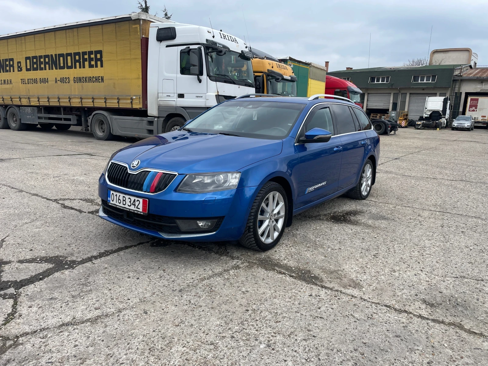 Skoda Octavia 2.0 TDI 150кс ВСИЧКИ ЕКСТРИ ТОП СЪСТОЯНИЕ, снимка 2 - Автомобили и джипове - 54044671