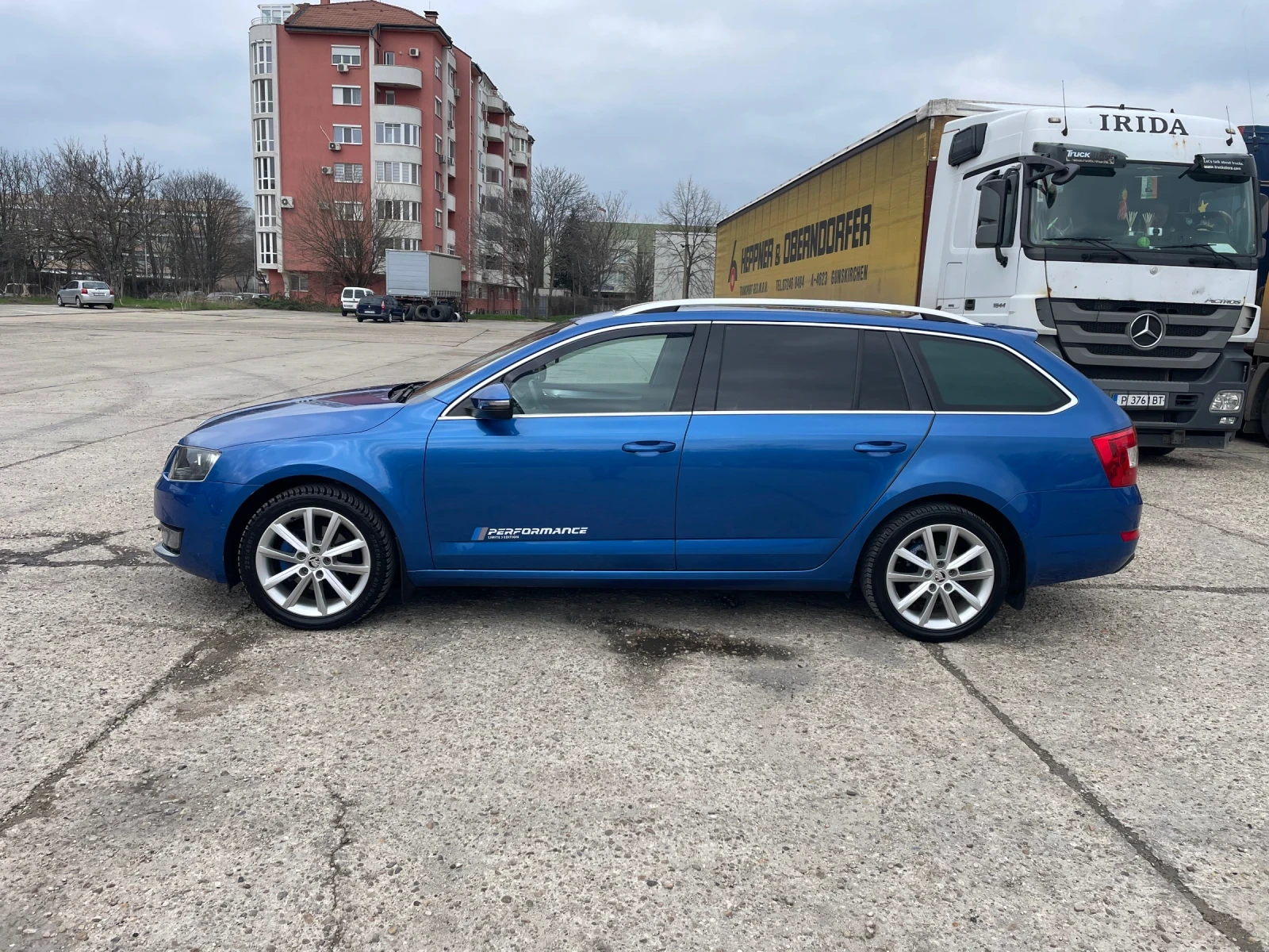 Skoda Octavia 2.0 TDI 150кс ВСИЧКИ ЕКСТРИ ТОП СЪСТОЯНИЕ, снимка 3 - Автомобили и джипове - 54044671