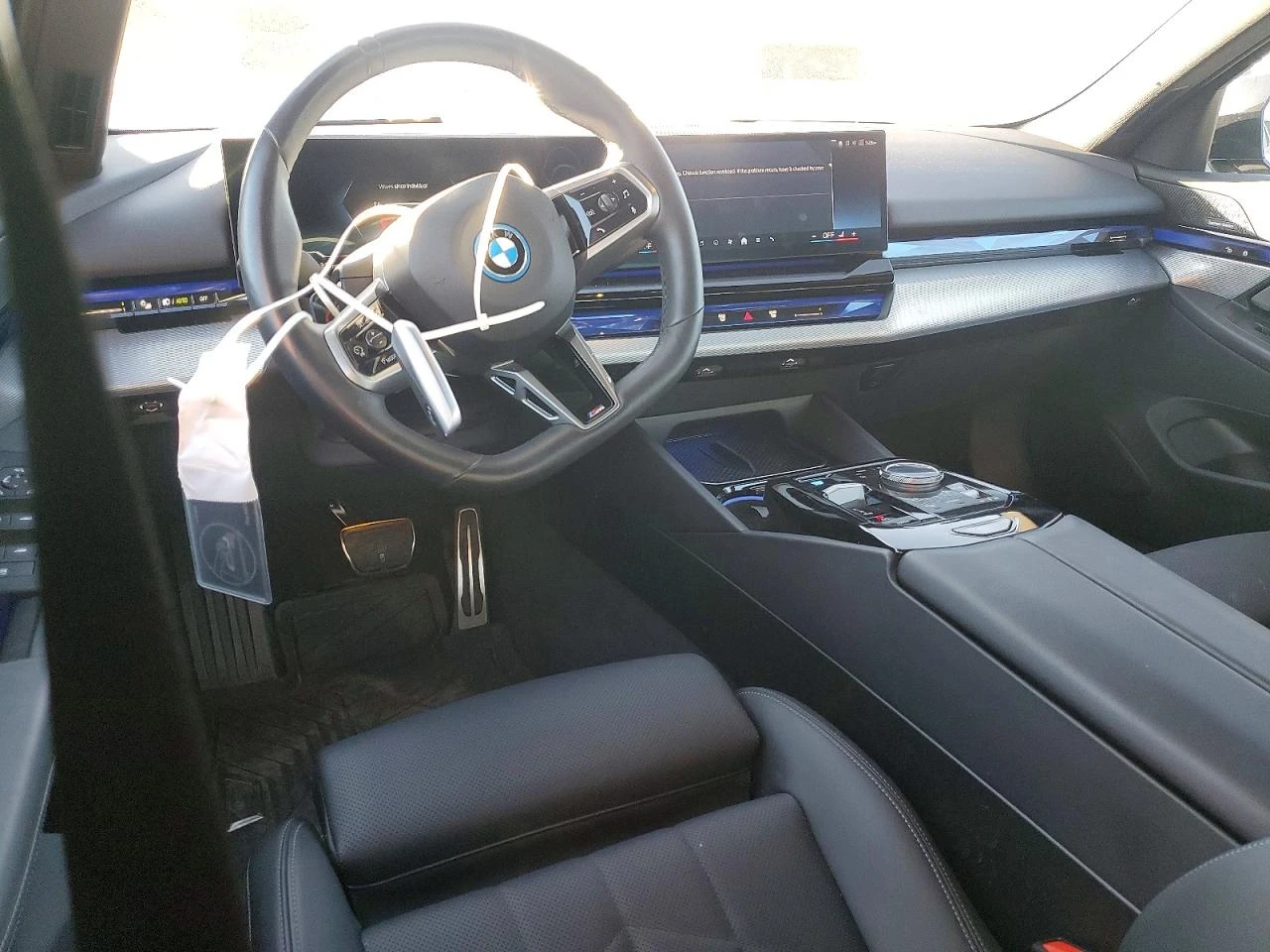 BMW i5 xDrive 40, снимка 8 - Автомобили и джипове - 54402027