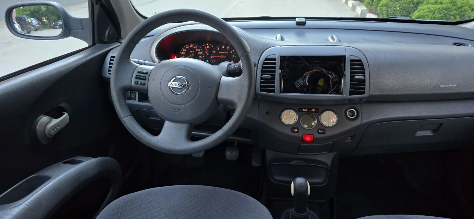Nissan Micra 1.25i, keyless , снимка 11 - Автомобили и джипове - 55999949