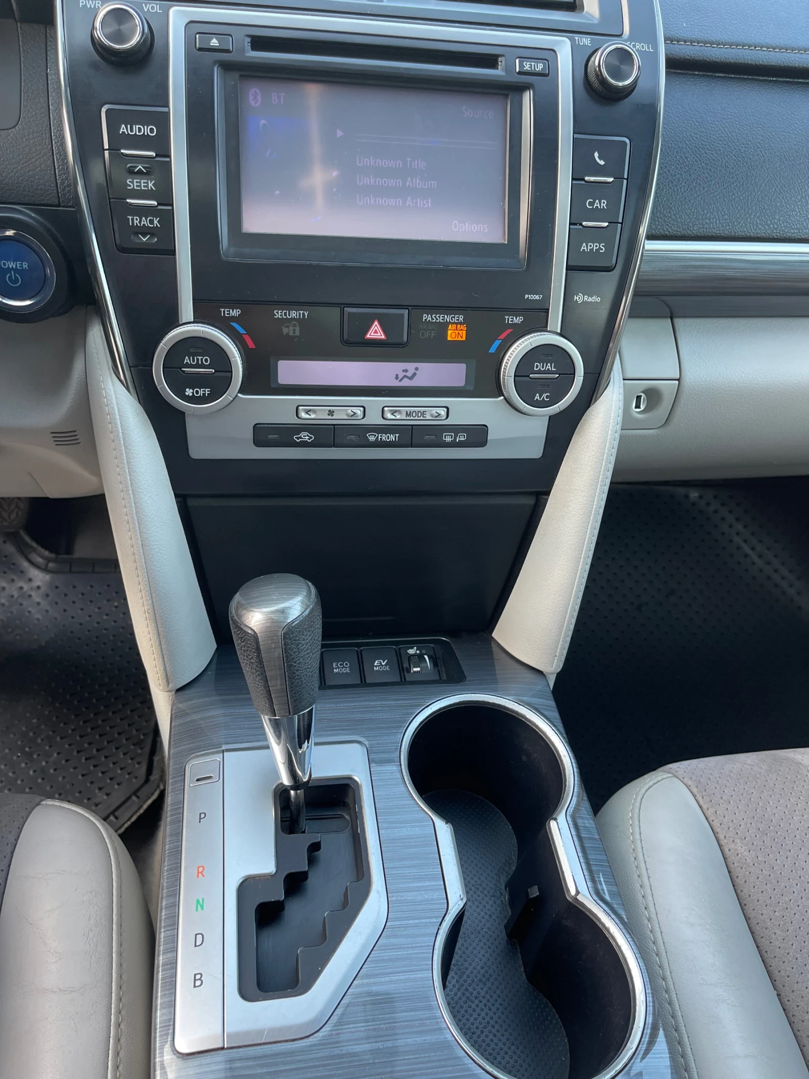 Toyota Camry �LE | Mobile.bg � ����������� 12