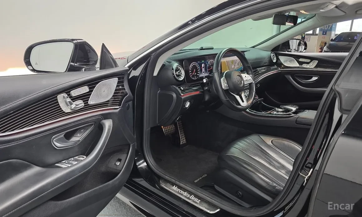 Mercedes-Benz CLS 450 4MATIC| AMG LINE| DISTRONIC| BURMESTER| ОБУДХ| HUD, снимка 5 - Автомобили и джипове - 55051405