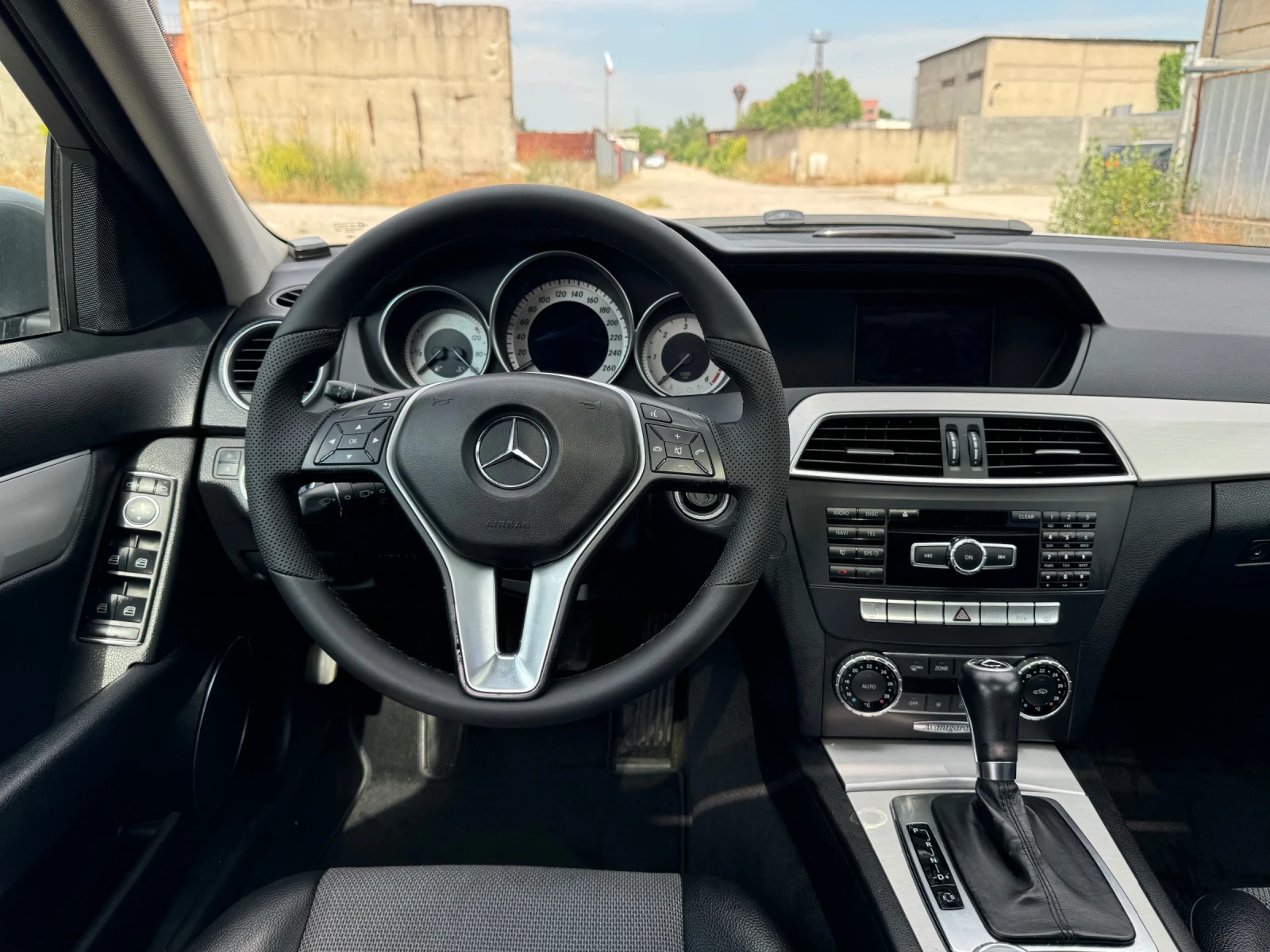 Mercedes-Benz C 200 | Mobile.bg � ����������� 11