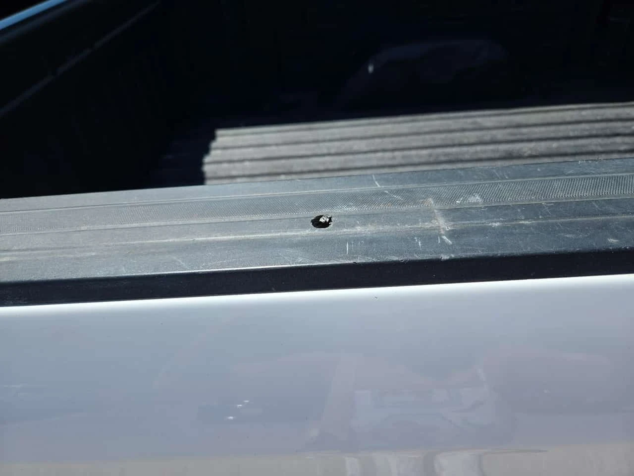 Chevrolet Silverado * 4WD Crew Cab 157" LT * CARFAX * ���� �� �� | Mobile.bg � ����������� 7
