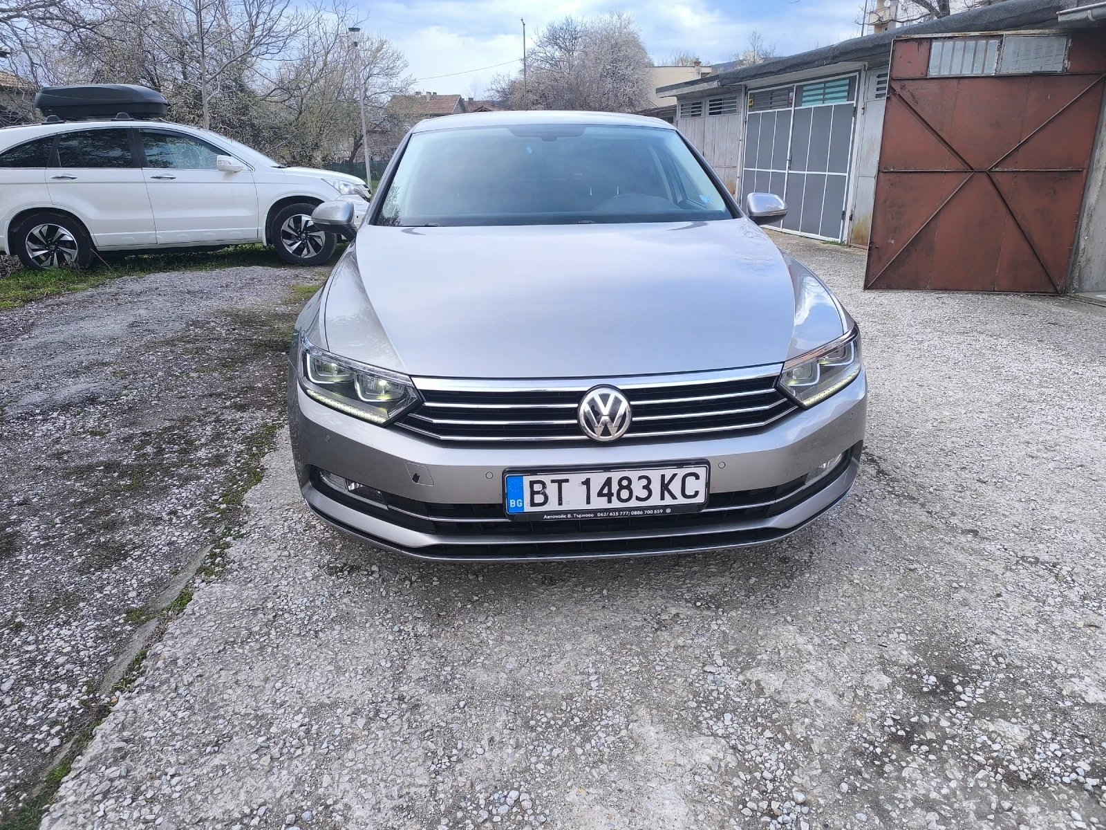 VW Passat