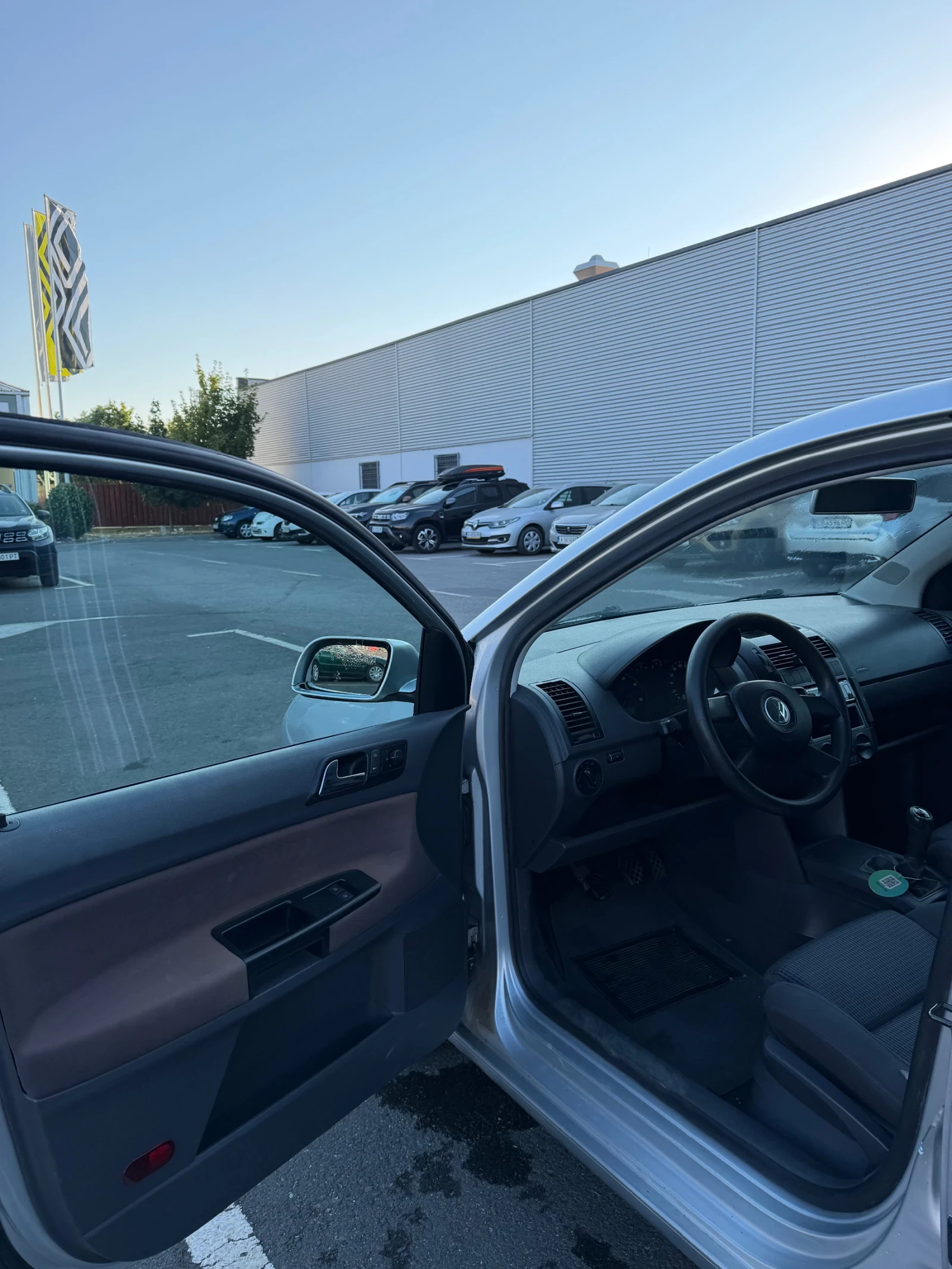 VW Polo 1.4TDI , снимка 9 - Автомобили и джипове - 55772061