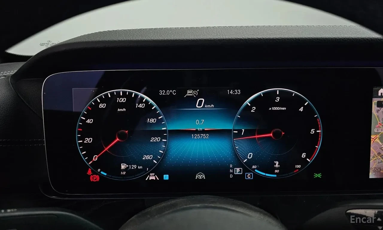 Mercedes-Benz E 220 4MATIC / 360 / DIS / HUD / BURMESTER / АВТОКРЕДИТ, снимка 8 - Автомобили и джипове - 55843688