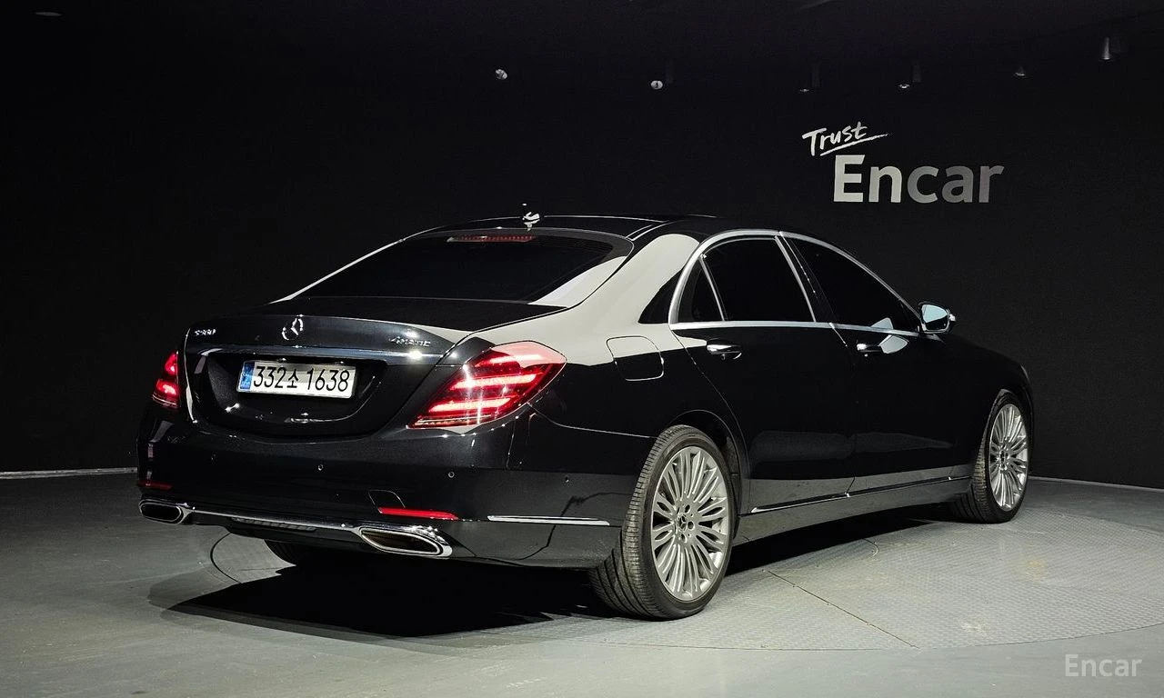 Mercedes-Benz S 560 L* 4MATIC* BURMESTER* ОБДУХВАНЕ* МАСАЖ* , снимка 2 - Автомобили и джипове - 55973440