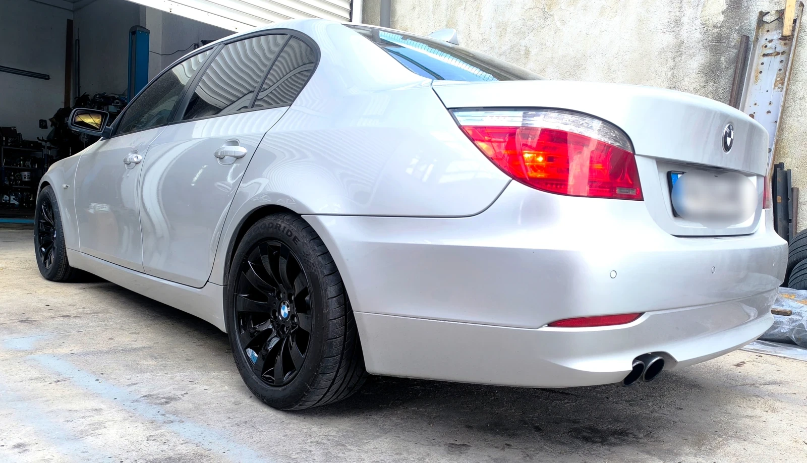 BMW 535 286hp SAT, снимка 8 - Автомобили и джипове - 56366836