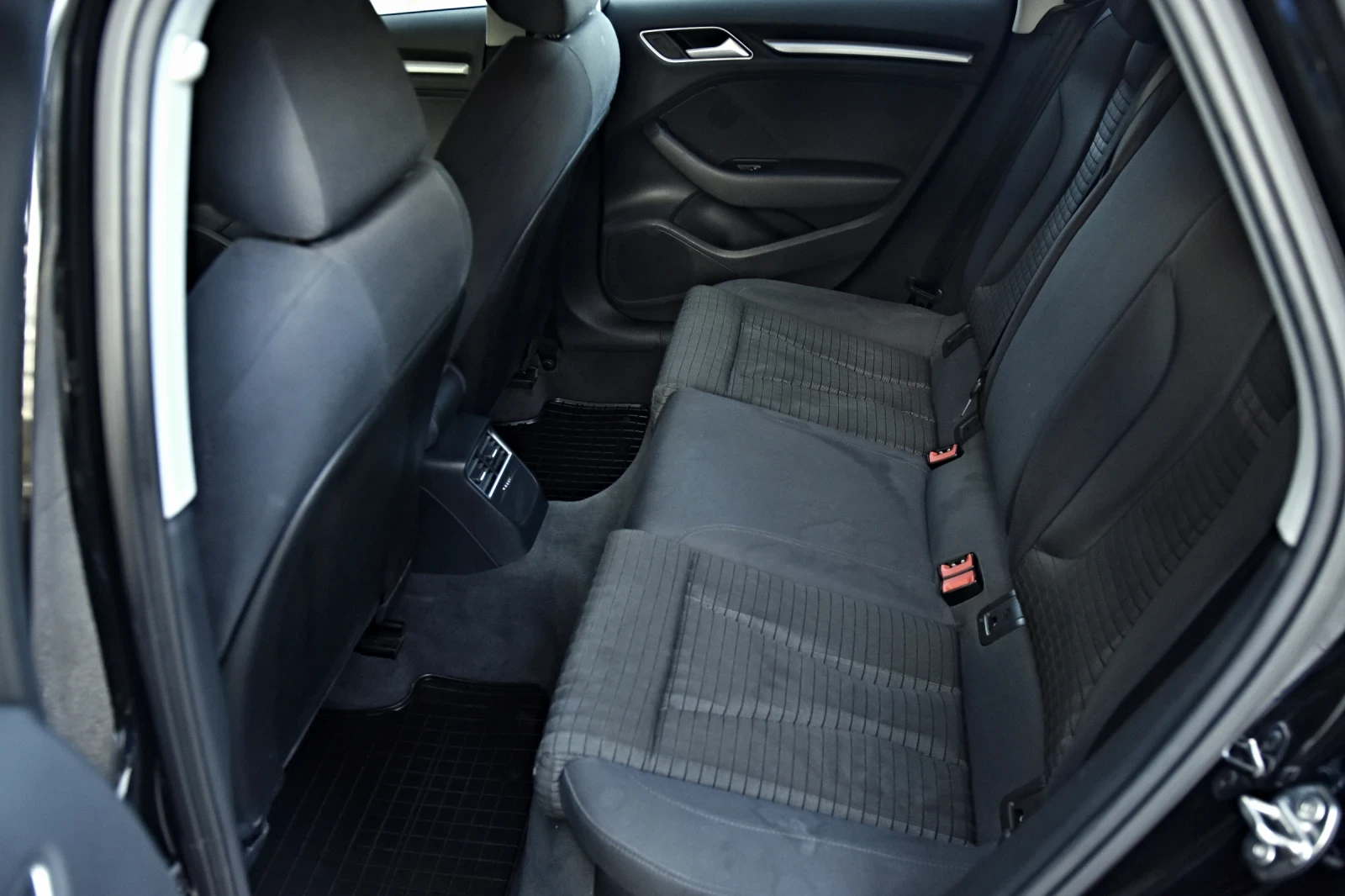 Audi A3, снимка 8 - Автомобили и джипове - 56441862