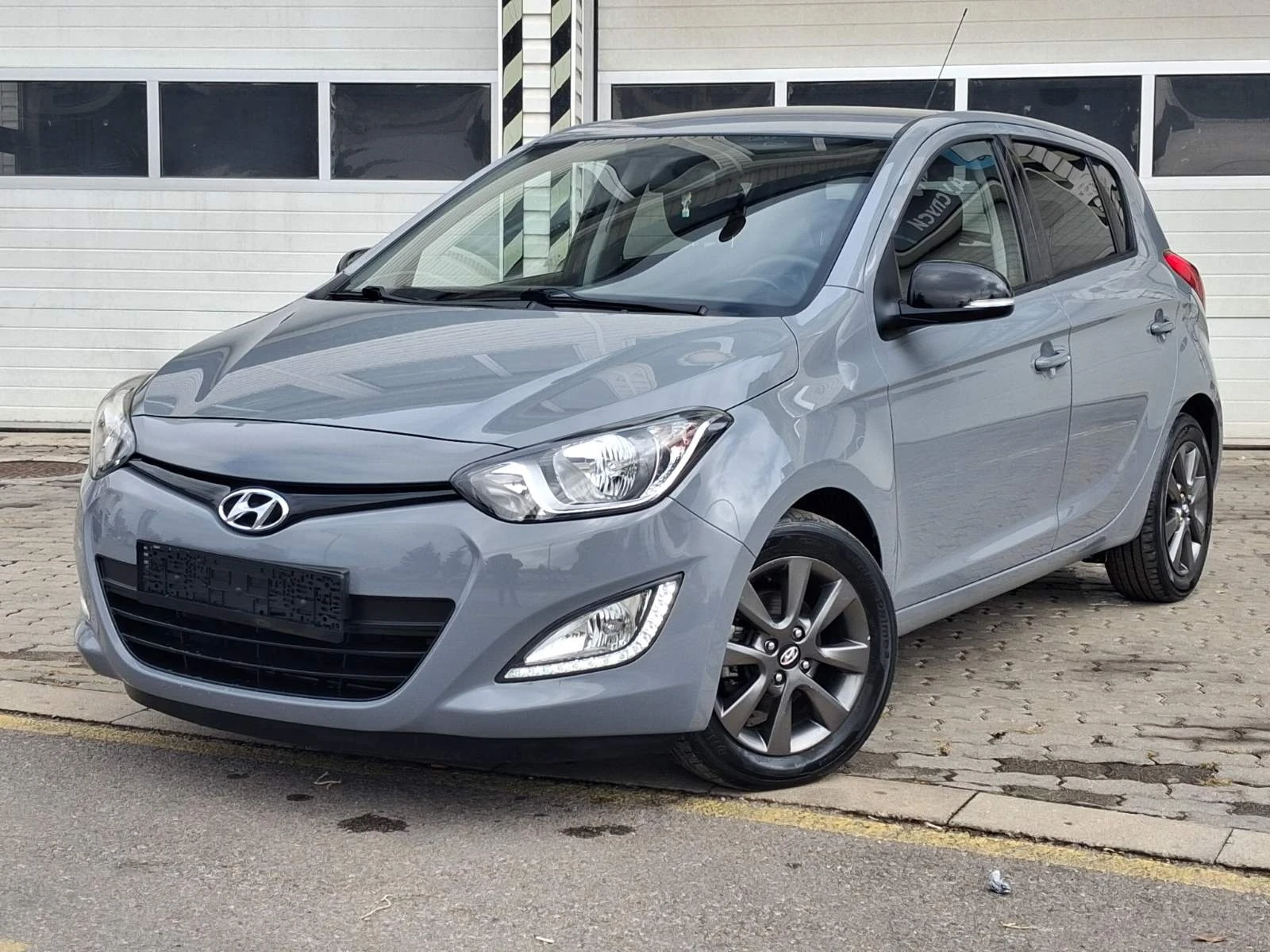 Hyundai I20  1.25 | NARDO GREY | 121000 �� |  | Mobile.bg � ����������� 3