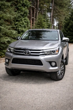 Toyota Hilux, снимка 1