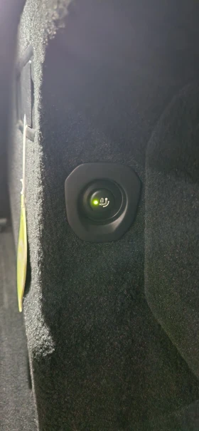 BMW X6 M50d - 59990 € / 117330.24 лв. - 33260747 16