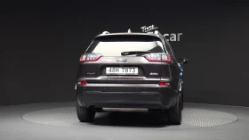 Jeep Cherokee 2.4 Longitude High AWD * DISTR * ПОДГРЕВ * КАМЕРА | Auto.bg — изображение 4