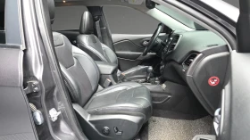 Jeep Cherokee 2.4 Longitude High AWD * DISTR * ПОДГРЕВ * КАМЕРА | Auto.bg — изображение 10