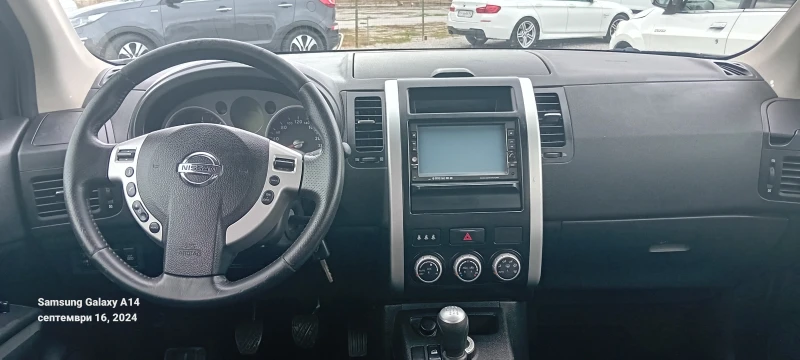 Nissan X-trail 2.0 dci, снимка 7 - Автомобили и джипове - 47260935